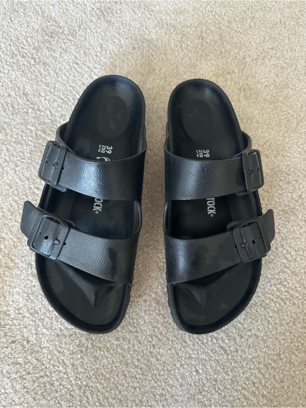 Birkenstock Arizona Essentials Sandal